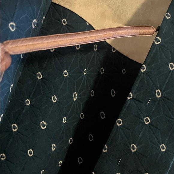 Rare Japanese Silk Polka Dot Women's Kimono - Picture 5 of 5